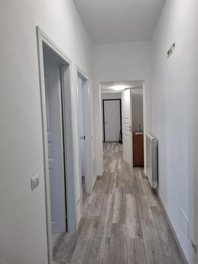 Appartamento Viktor Cislago Exterior foto